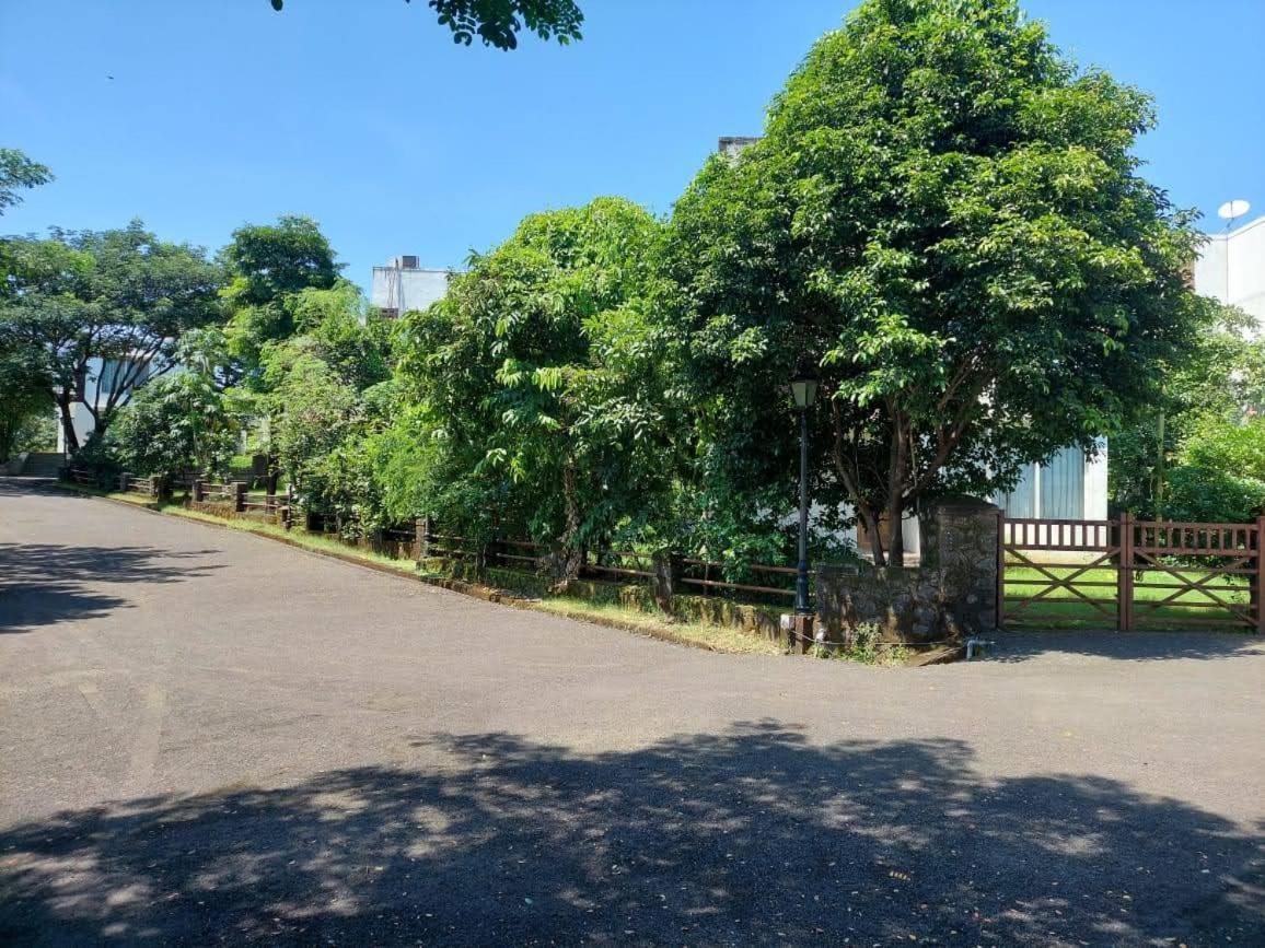 Destination A1 32 Villa Нерал Екстериор снимка