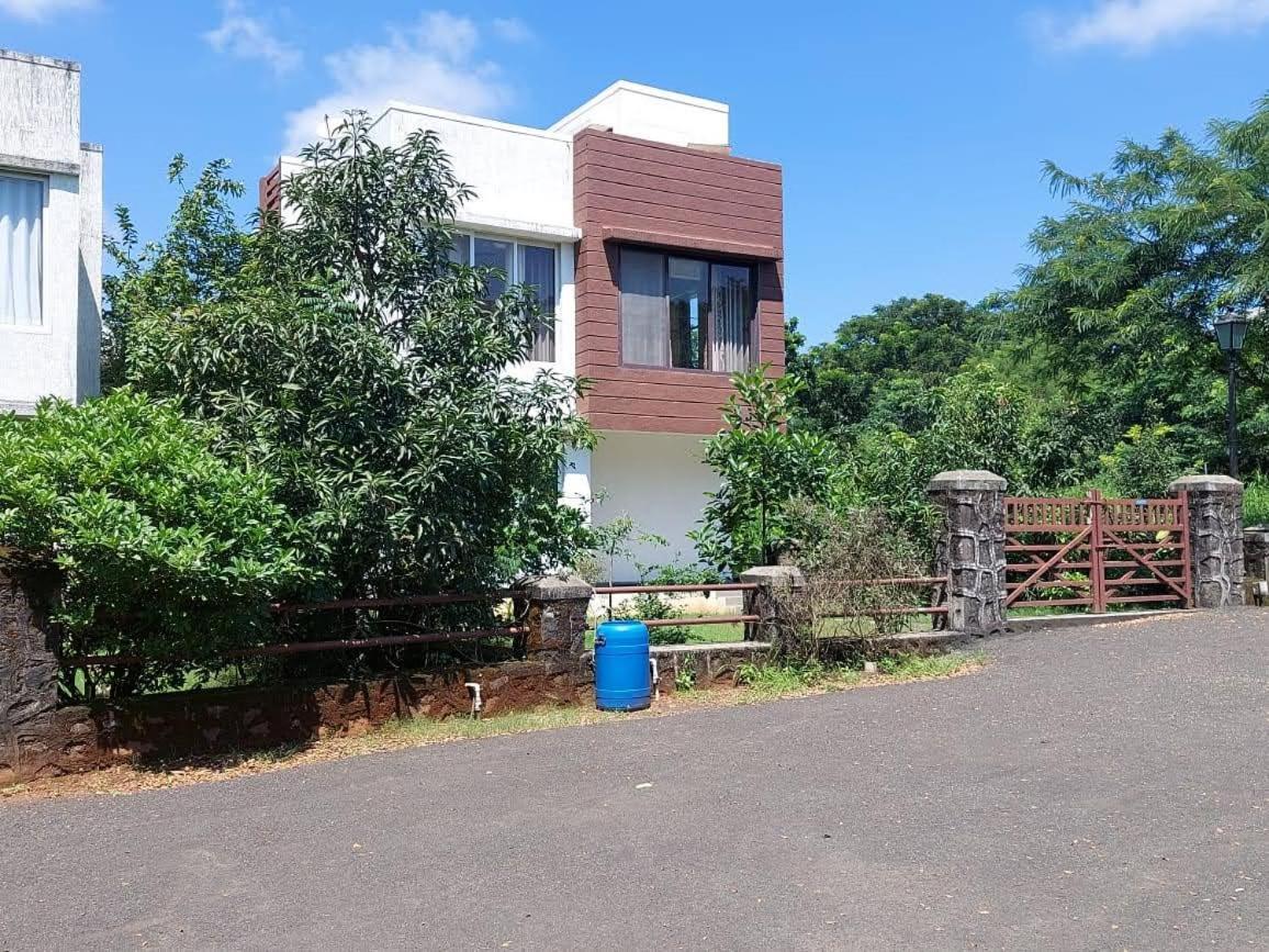 Destination A1 32 Villa Нерал Екстериор снимка