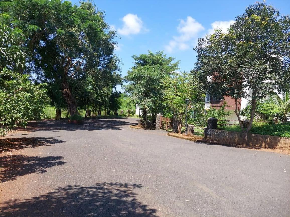 Destination A1 32 Villa Нерал Екстериор снимка
